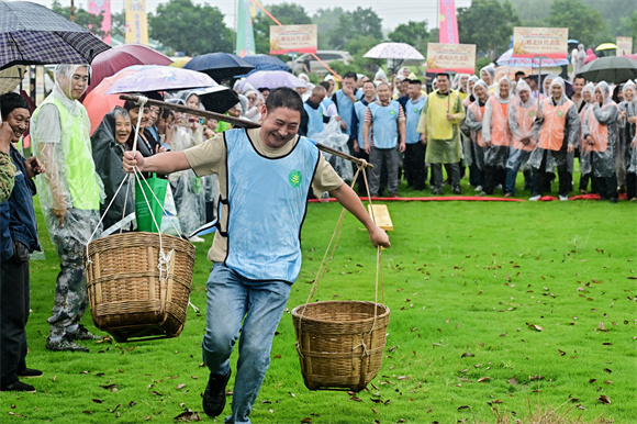 趣味運動會。江津區委宣傳部供圖 第1眼TV-華龍網發