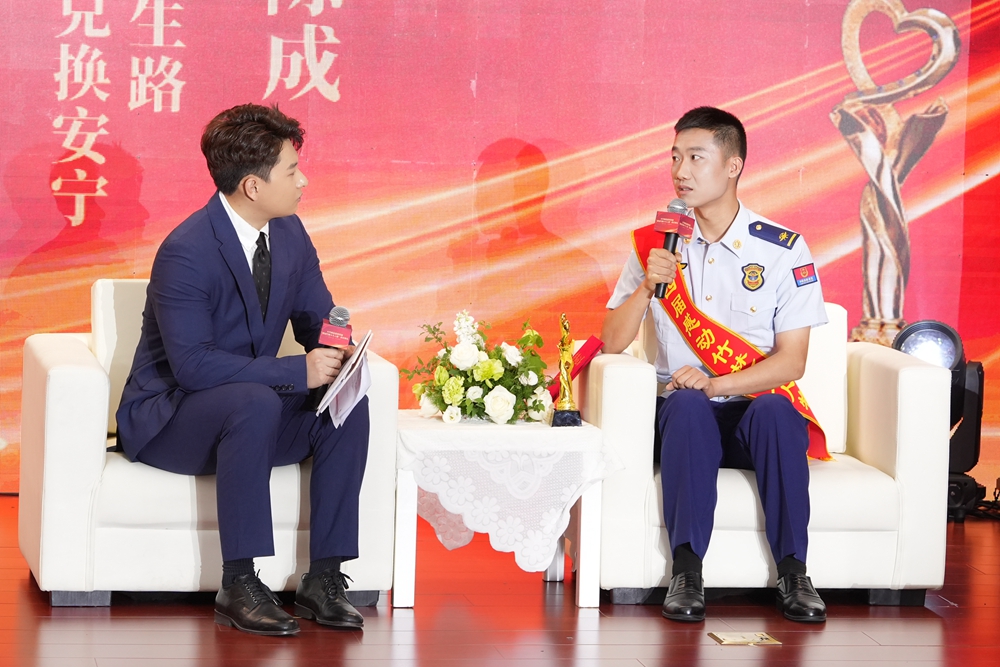 陈成现场分享。