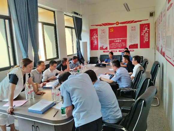 大足區市場監管局等四部門召開校園食品安全專項整治聯席會議。大足區市場監管局供圖 第1眼TV-華龍網發
