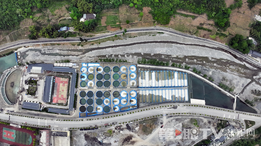 俯瞰雞鳴鄉現代水產養殖基地。第1眼TV-華龍網記者 李燊 攝