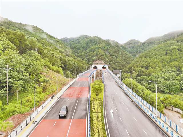 On June 30, Xinghuang Road Project (formerly known as Chahuang Road Project) was completed and opened to traffic, reducing the driving time between Chayuan Cluster and Nanshan Cluster to just 3 minutes