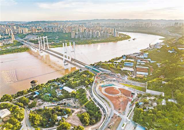 North bridgehead of Lijiatuo Bridge in Jiulongpo District (July 2) (Photographed by Zheng Yu / Visual Chongqing)