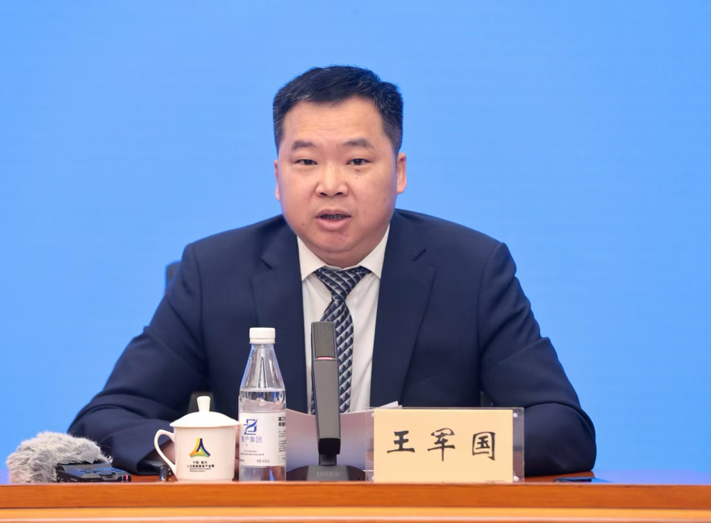 重庆市人力社保局人力资源流动管理处处长王军国。重庆市人力社保局 供图