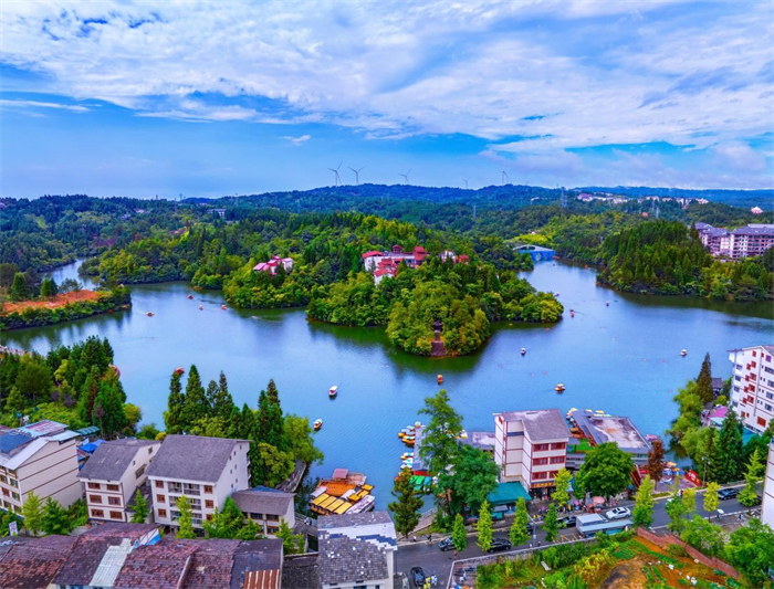 黃水國家級旅游度假區。石柱土家族自治縣文化旅游委供圖