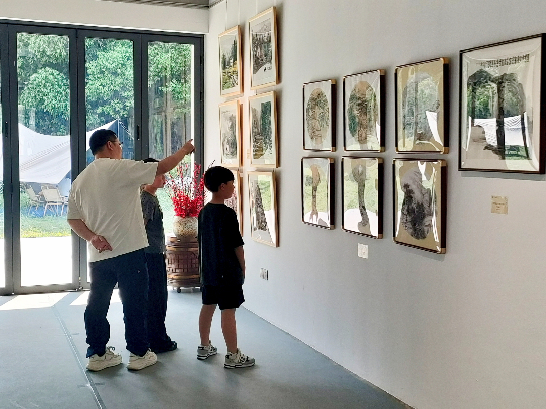 “茅屋·广厦”重庆艺林画院艺术家中国画联展.jpg