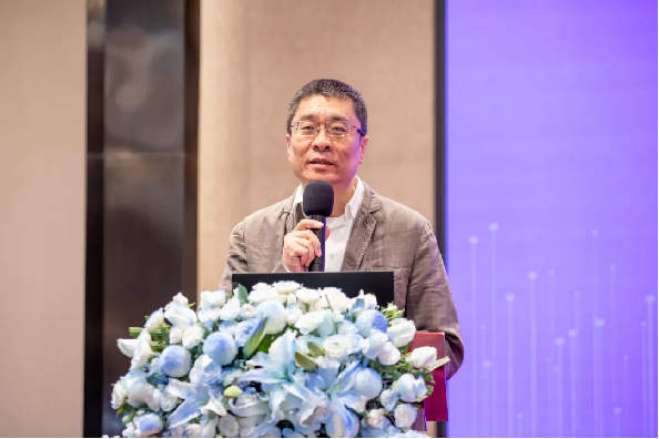 全国教育专家共探新时代育人方略!为明教育成立拔尖创新人才研究院docx297