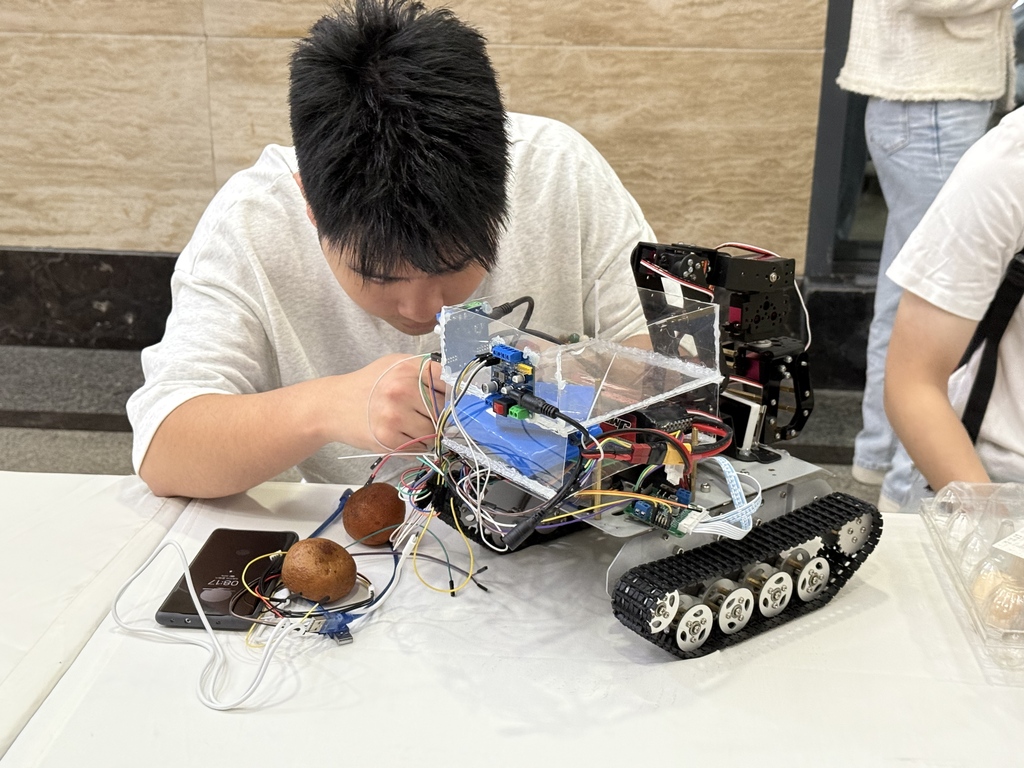 大赛现场。记者 秦思思 摄