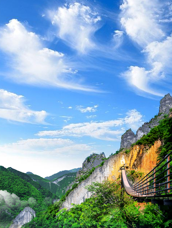 武陵山大裂谷景區。武陵山大裂谷景區供圖