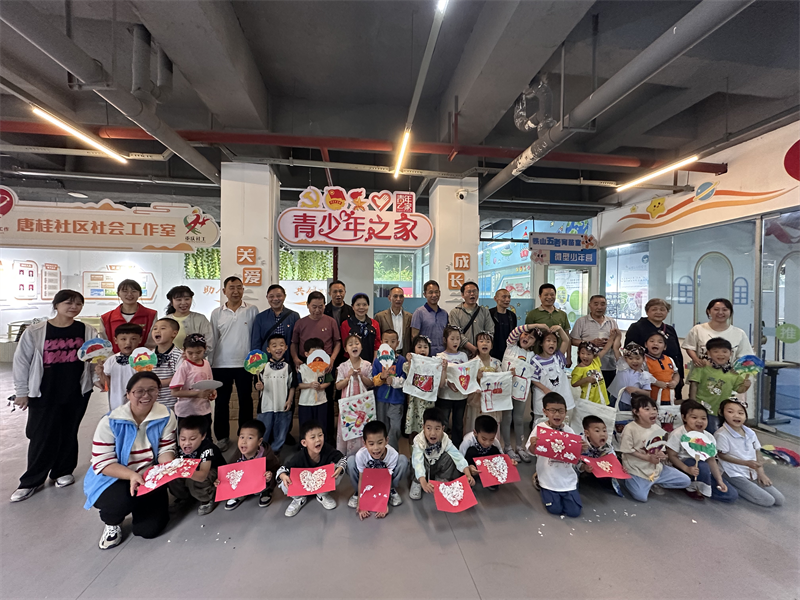 廢棄蛋殼創(chuàng)作活動。鐵山坪街道供圖 第1眼TV-華龍網(wǎng)發(fā)