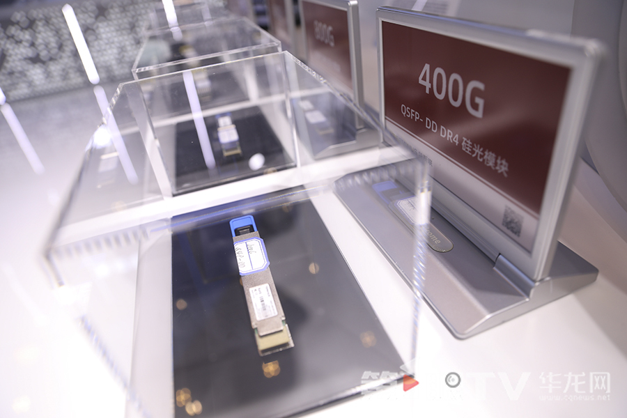 特斯聯展區展出的特色產品。第1眼TV-華龍網首席記者 李文科 攝