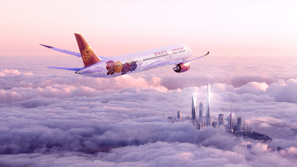 Juneyao Airlines’ 787 flagship aircraft in flight