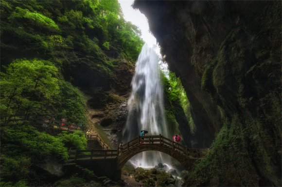 龍水峽地縫。武隆旅產集團供圖。