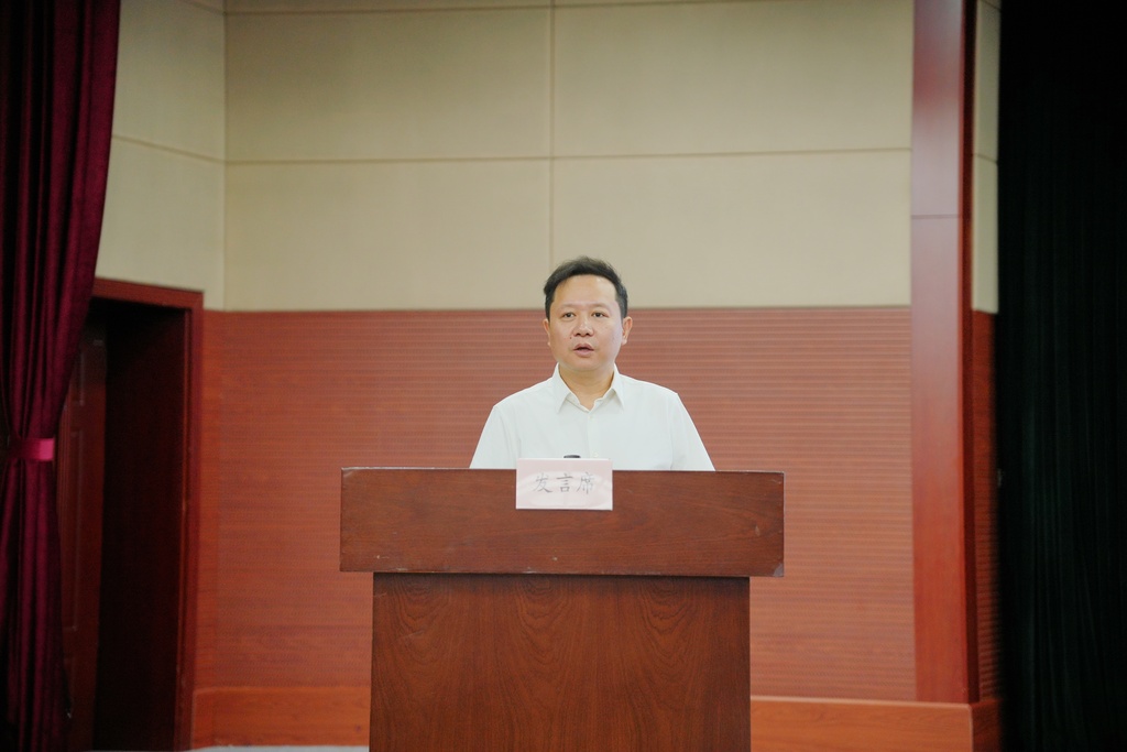 懂车帝公共事务与关系副总裁刘靖。