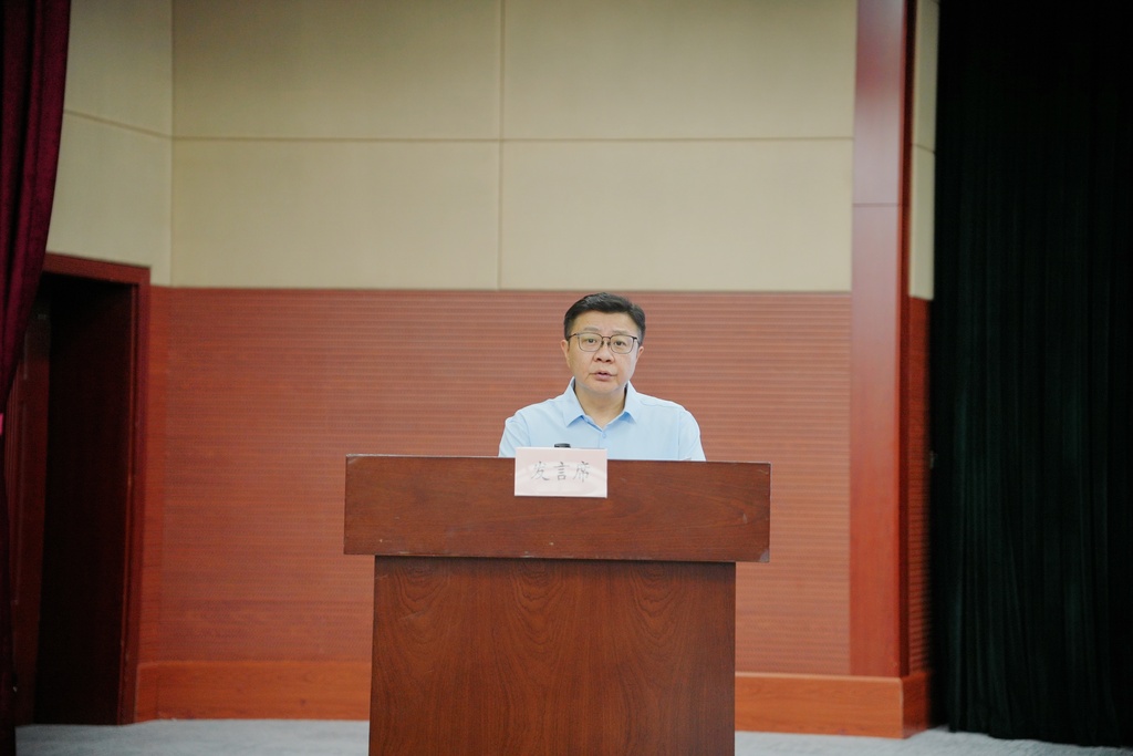 国网重庆电力公司党委宣传部主任唐林。