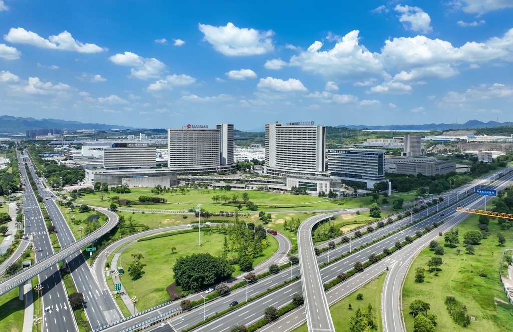 两江新区龙盛新城鱼复片区。王加喜摄,重庆市生态环境局两江新区分局供图
