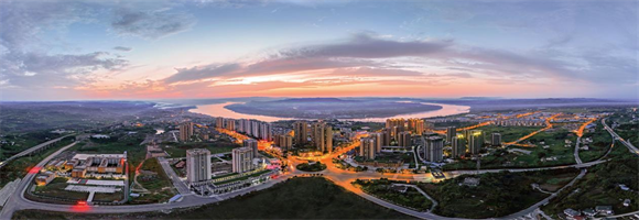 江津區(qū)白沙鎮(zhèn)一江兩岸。白沙鎮(zhèn)供圖 第1眼TV-華龍網(wǎng)發(fā)