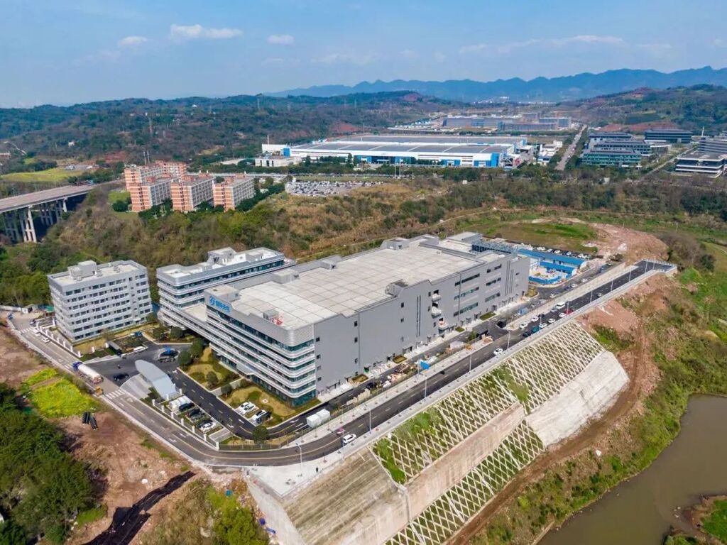 鷹谷光電配套道路。受訪單位供圖