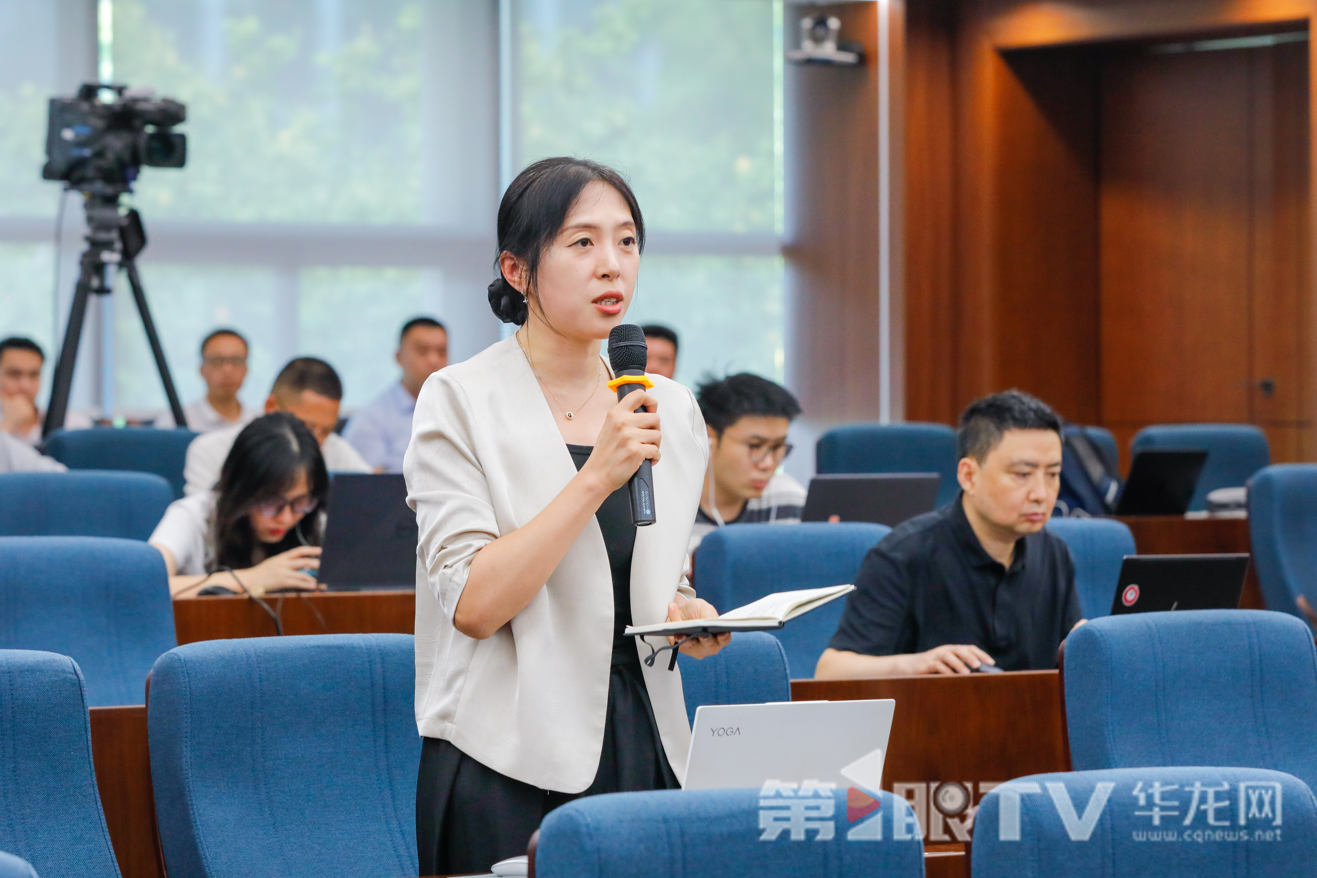 現(xiàn)場記者
