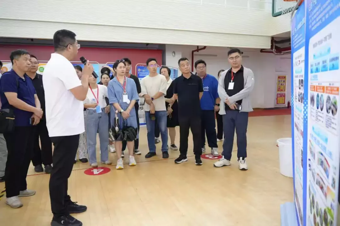 书记介绍.jpg